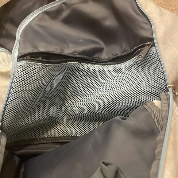 Addidas back pack - Picture 6 of 8